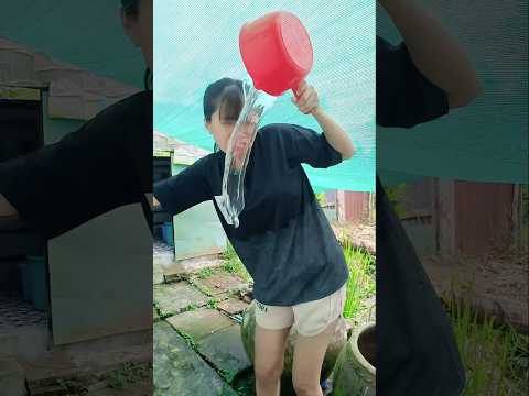 Đi tắm mùa này kiểu... #shots #haihuoc