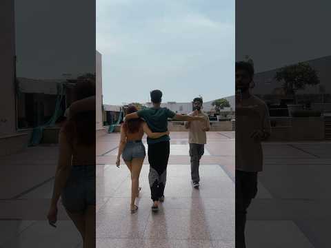 Buri nazar wale tera moo….