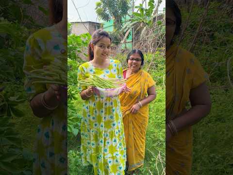 আজ উনুনে কি রান্না হবে 🥰 #minivlog #youtubeshorts #cooking #trending