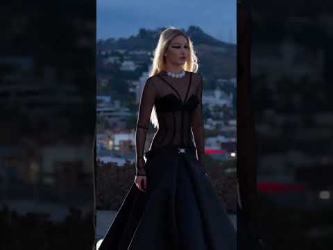 The way Gigi Hadid say the name: Donatella Versace ✨ #gigihadid #runway #viral #trending