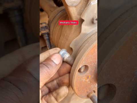 Mechanic Tricks #mechanic #tricks #carhacks #shorts #shortvideo