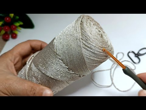 I learned this crochet technique from an 82-year-old crochet master.
