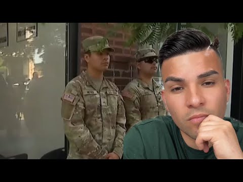 Madre acude a su cita con ICE acompañada de sus dos hijos que están en la Guardia Nacional