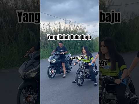 Banyak motor balap disini, tebak dimana? #shorts