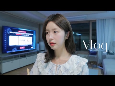 VLOG. 회전초밥 푸파ㅣ겨울맞이 뉴 네일ㅣ맛있는 감자탕 레시피ㅣ갈비찜에 미역국ㅣ어그 언박싱ㅣ가전가구 쇼핑ㅣ삼겹살 구워먹기