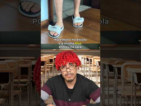 QUANDO ESTOU NA ESCOLA E ENTRAM NA SALA