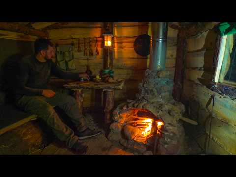 Building a shelter in the middle of nowhere, Simple bath in the woods