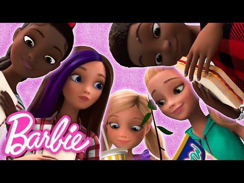 Somos familia ❤️ | Barbie en Español