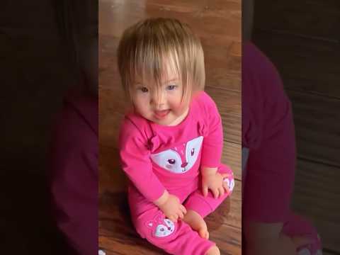 funny babise running #bab #babylove #vlogs #babyfashionista #baby #ootdbaby #trending #babylove