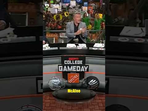 Attempting College Gameday's $100,000 kicking challenge #collegefootball #sports