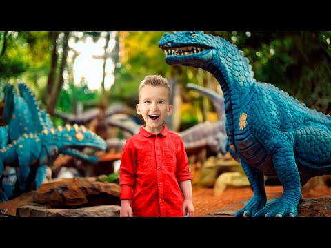 🥳 SURPRIZĂ de ZIUA lui MATEI 🤩 DINOZAURI în ROMÂNIA 🦕