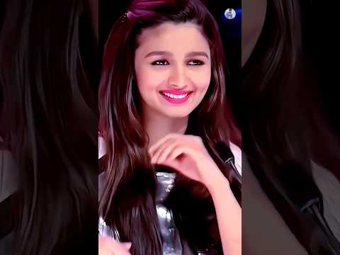 Hairan hoon Main Aap ke Zulfon ko Dekh kar 😱😘