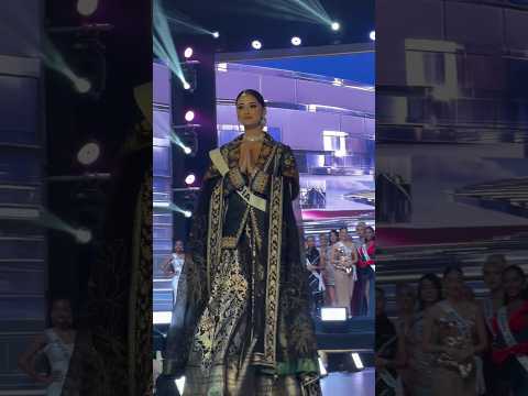 Audience adored Miss Universe India 2024 Manika Viswakarma, glowing with elegance at gala dinner