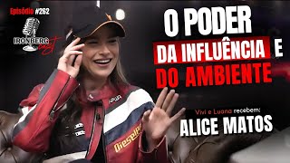 DE AMBULANTE DE PRAIA NO SUL DO BRASIL PARA O MUNDO - ALICE MATOS