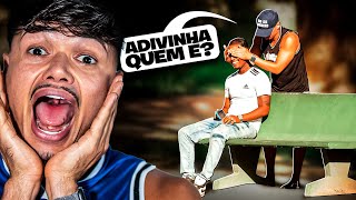 ADVINHA QUEM É