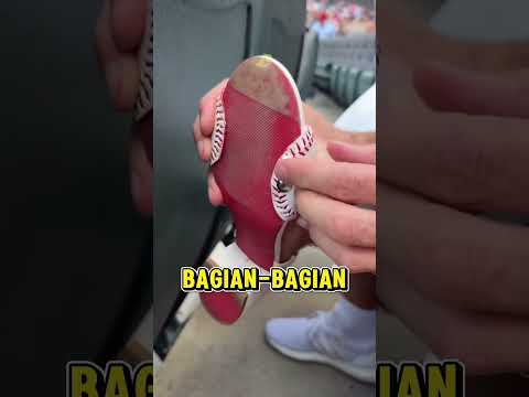Merubah Bola Bisbol Menjadi Sepatu!
