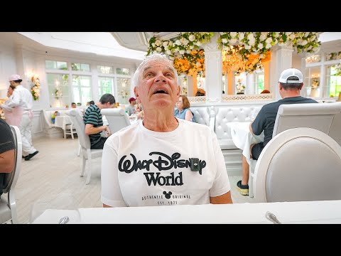 Taking My Dad To One Of Disney's Fanciest Restaurants!