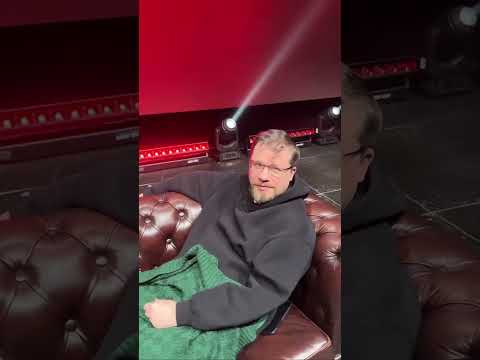 Харламов за работой