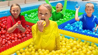 Four Colors Water Balloons Challenge