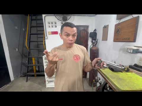 Esse vídeo é mais do que técnica.É história.  É uma homenagem a Sales Armeiro do Brasil.
