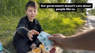 Russian Boy Sells Berries to Save His Grandpa. 