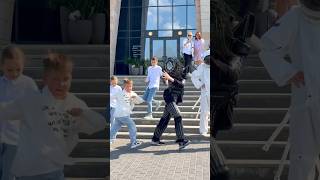 TEACHING SHUFFLE 🤯 LITTLE BOY DANCING TUZELITY 😱🔥 40M SUBSCRIBERS 🥳