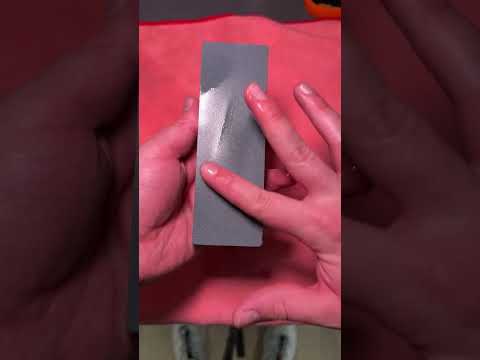 Afilando mi cuchillo de supervivencia con una piedra al agua 🔪