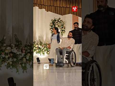 വേദിയിൽ തന്റെ കൂട്ടുകാരനെ എത്തിനോക്കുന്ന കല്യാണ ചെക്കന്റെ കൂട്ടുകാരൻ #weddingreception #sivankutty