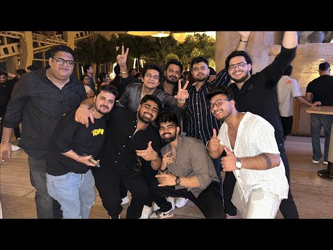 Party at Mumbai's Most Famous Celebrity Club🍺 (VLOG)