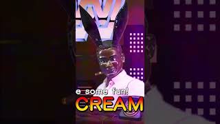 Brace yourself, Bunny! 🐰📞