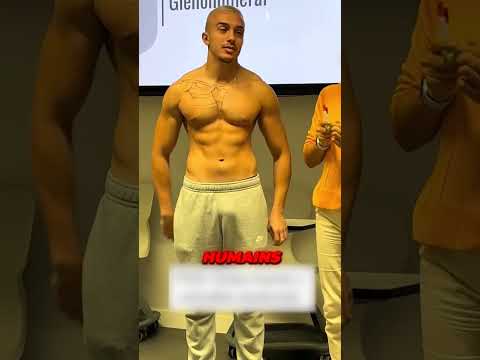 Le Prof Appelle l'Élève au Physique Impeccable pour Démontrer le Corps Humain !💪