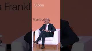 Three Pieces of Advice for Future Payments Leaders With Umar Farooq  | J.P. Morgan