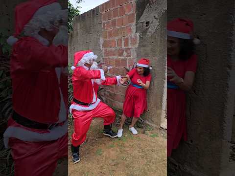 A INJEÇÃO NOEL 🎅 🎄🎁#funny #merrychristmas #christmas #papanoel #santaclaus #christmastree #shorts