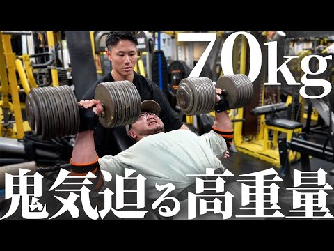 日本一のハードコアジムで鬼気迫る胸・肩トレーニング