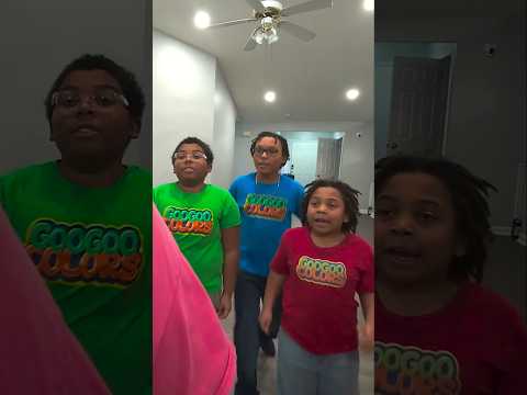 Cleaning Up the Toy Mess #googoocolors #googoogaga #shortvideo #kidsvideo #dailyshorts