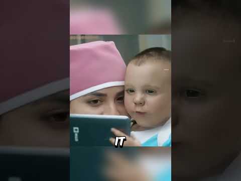 Baby Delivered Itself… Then Posted a Selfie!