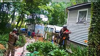 Fugitive Ambushes SWAT Team with Pipe Bombs