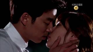 Big ROMANTIC KISS