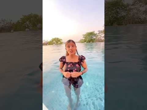 Kya Sach Ma Swimming Pool Ma Sab SusuKartey Hai ?