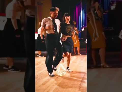 أداء يخطف الأنظار | نائي يرقص على روائع عبد الحليم #shorts #trending #السلطان_نور