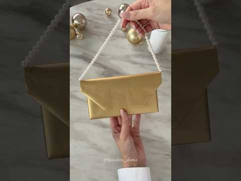 Geschenk look alike Tasche🎁👜✨ #diy #christmas #weihnachten #gift #geschenk #xmas #tasche #bag #fy