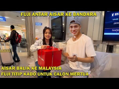 Fuji Antar Aisar Ke Bandara, Bawakan Kado Spesial Untuk Mama Aisar