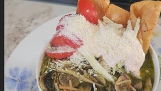Sopita verde con Champiñones mi comida de hoy 