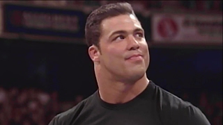 Primera aparicion de Kurt Angle en WWE