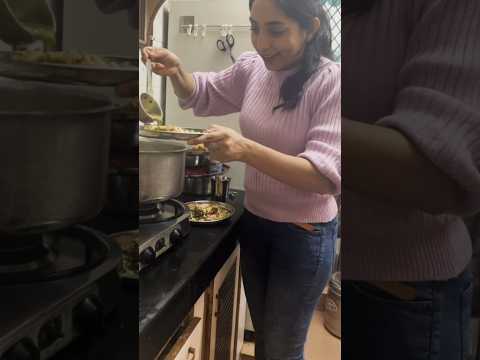 सासु माँ की दोस्तें खुश हो गईं Kitty Party में! 😄🎉 #shorts #trending #viral #food #foodie #foodlover
