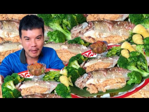 ปลาตะเพียนยัดไข่ทะลัก