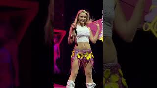 Zara Larsson - Gimme More (Live 2025, Britney Spears Cover)