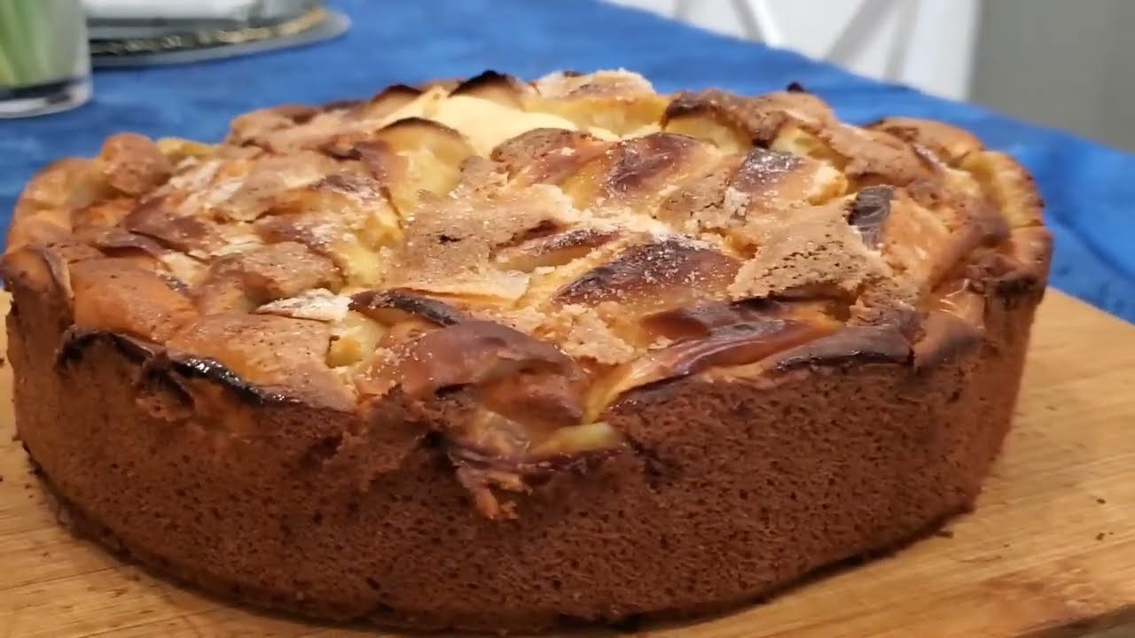 Вкуснейшая Шарлотка! Быстро и вкусно! Готовим все
