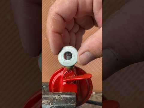 É só pegar uma arruela magica, e seus problemas sumirão 😱#diy #tools #dicas #façavocêmesmo