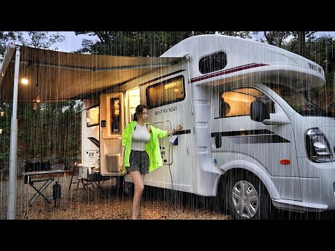 CAMPING IN THE RAIN LUXURY CAMPER VAN WITH 3-BEDROOM AND UNDERFLOOR HEATING